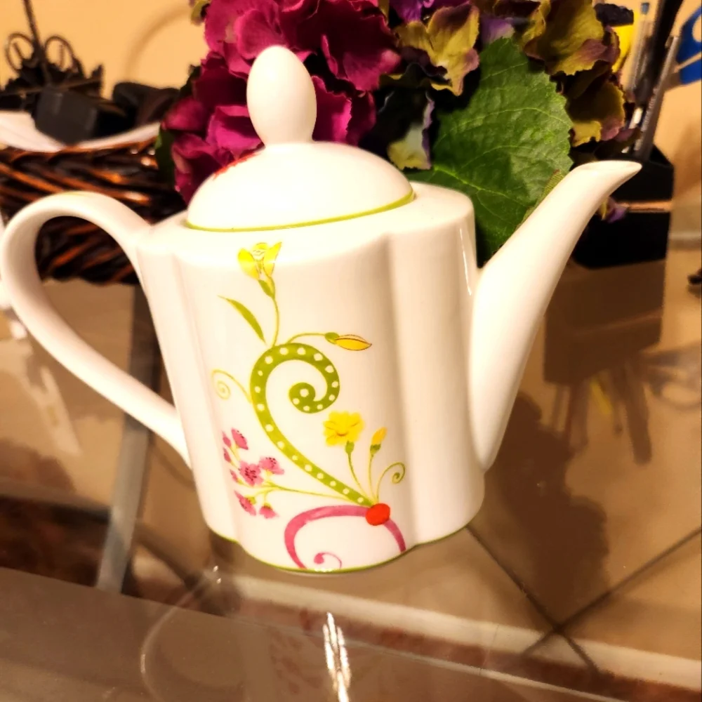 Pier 1 Imports Dolomite Lyda Teapot Never Used
